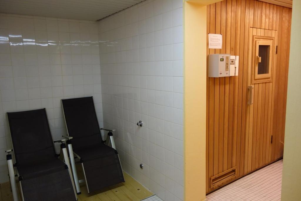 Haus Lucia, Mit Pool Und Sauna, Appartment 4 Schoenwald im Schwarzwald Exterior photo